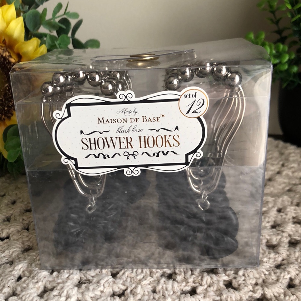Maison de Base Silver Shower Roller Ball Hooks Set with Black Bows